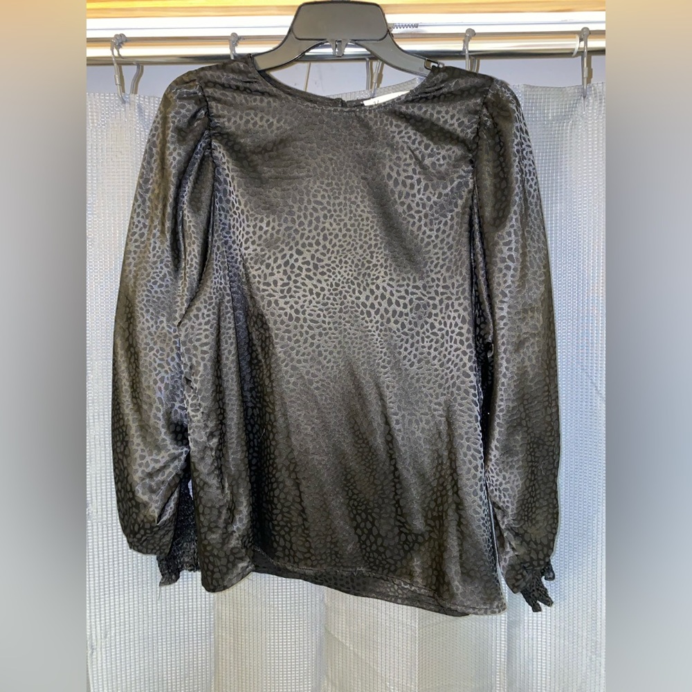 Black Scoopneck Silk-like Blouse